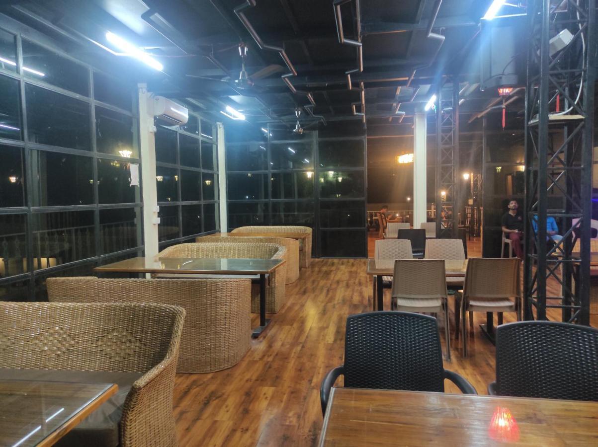 Changs Resort Kaharpara 외부 사진