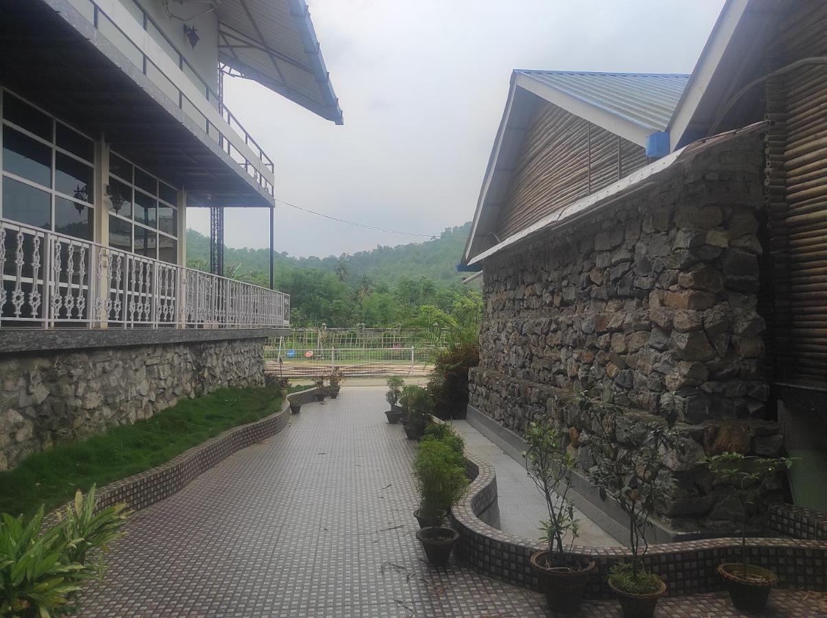 Changs Resort Kaharpara 외부 사진